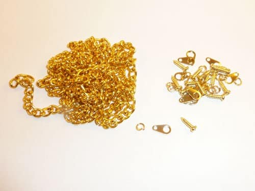 Chain with fittings for 6 chains