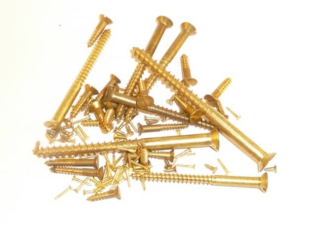 Solid brass wood screws 1 1/2" x 8g, slotted, countersunk head (100 screws)