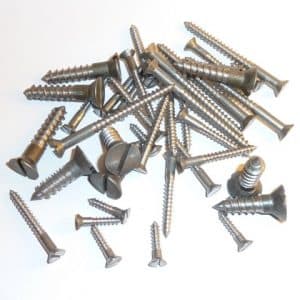 Steel Wood Screws 2 1/2" x 8g (100 screws)