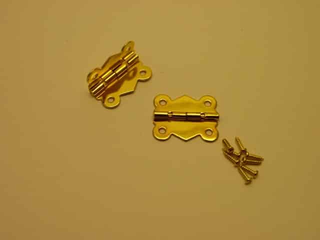 32mm Butterfly Hinges with lock at 105 degrees